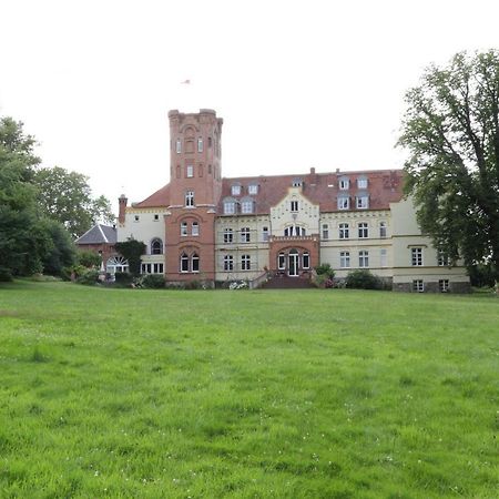 Schloss Lelkendorf, Fewo Gross Gievitz 외부 사진